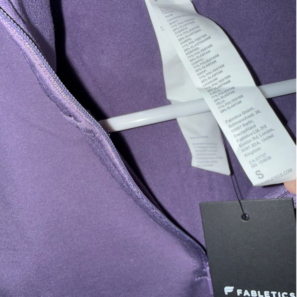 New Fabletics Cold Weather Long Sleeve Half-Zip Fleece Top Nightshade size S - Picture 7 of 8